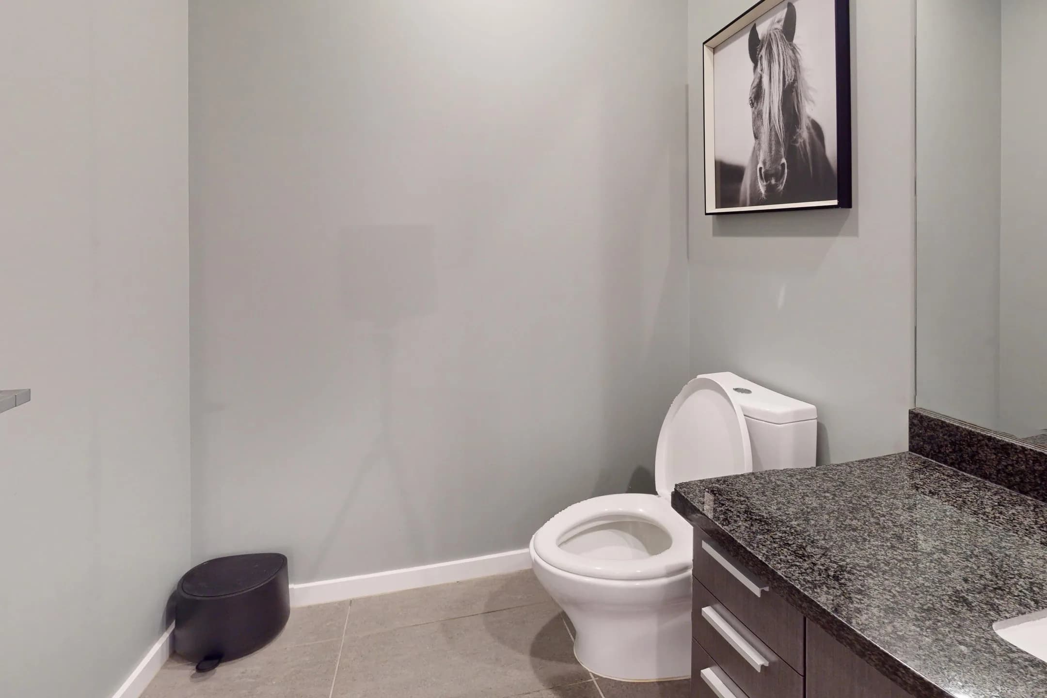 STUNNING TOWNHOUSE WITH PRIVATE ROOFTOP TERRACE & 2 PARKING SPACES – PRIME BURNABY LOCATION – photo 11 of 11